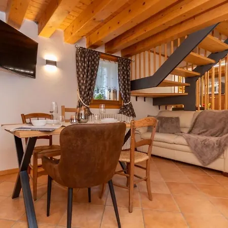 Dolomiti - Camp - Alpine Eco *
